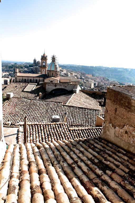 Carruggiu Casavacanze Caltagirone Room photo